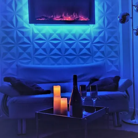 Nuit Romantique Detente Et Toulouse *