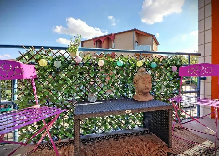 Nuit Romantique Detente Et Toulouse Blagnac