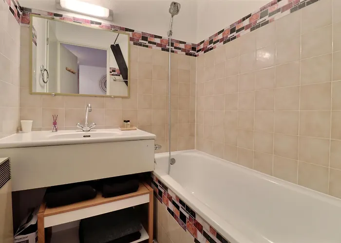 Nuit Romantique Detente Et Toulouse